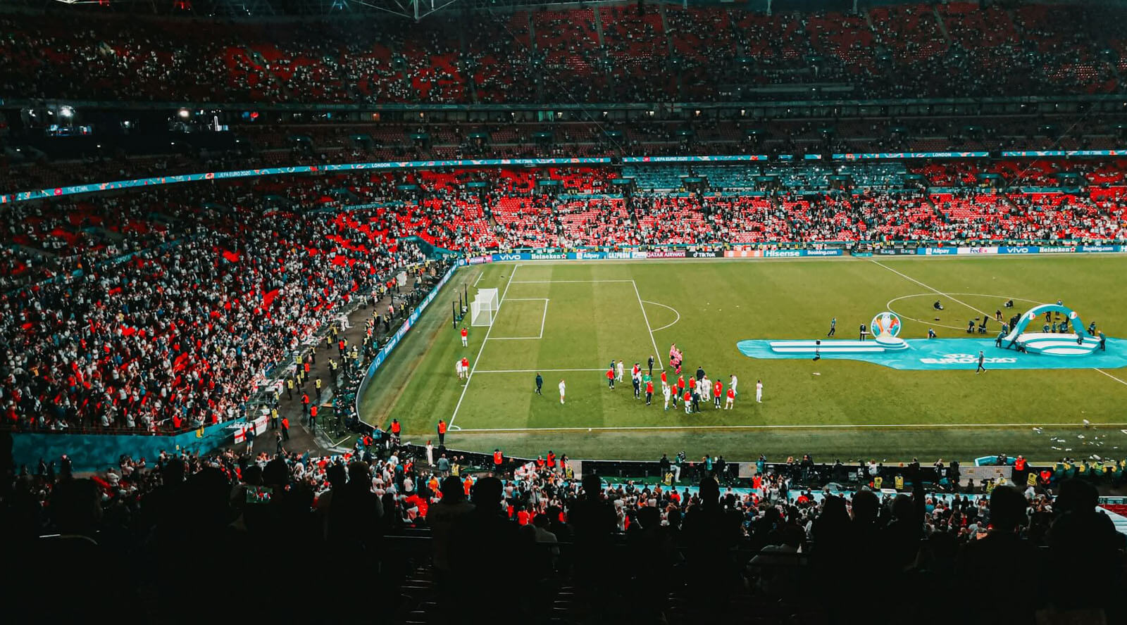 米内罗,中场调整助,力球队逆境,V体育,V体育,VSports,V体育官网